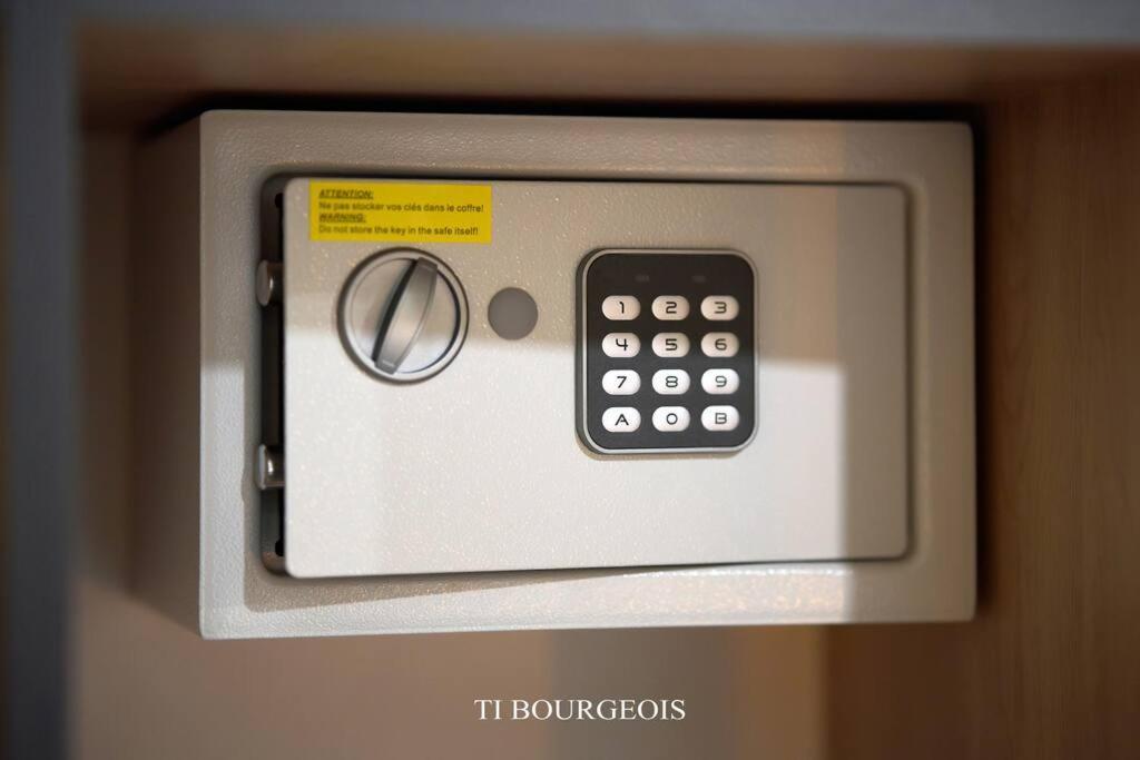 Le Ti Bourgeois Apartment Riviere-Salee Bagian luar foto