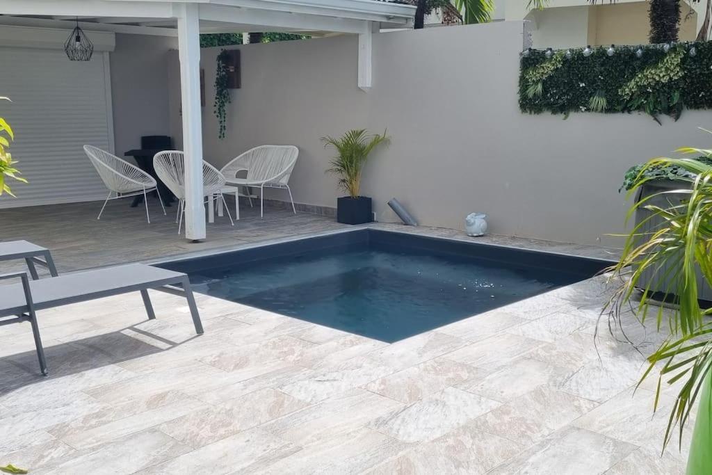 Le Ti Bourgeois Apartment Riviere-Salee Bagian luar foto